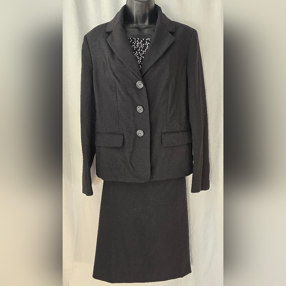 Le Suit Elegant Black Blazer with Skirt Set office workwear - Picture 2 of 7